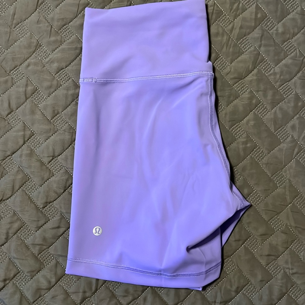 Lululemon 6” biker shorts